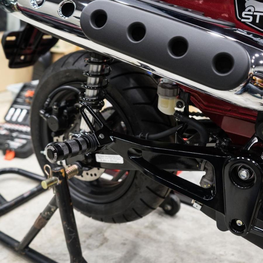 REVOLUTION ホンダダックス125用リアフットペグ タンデムステップ