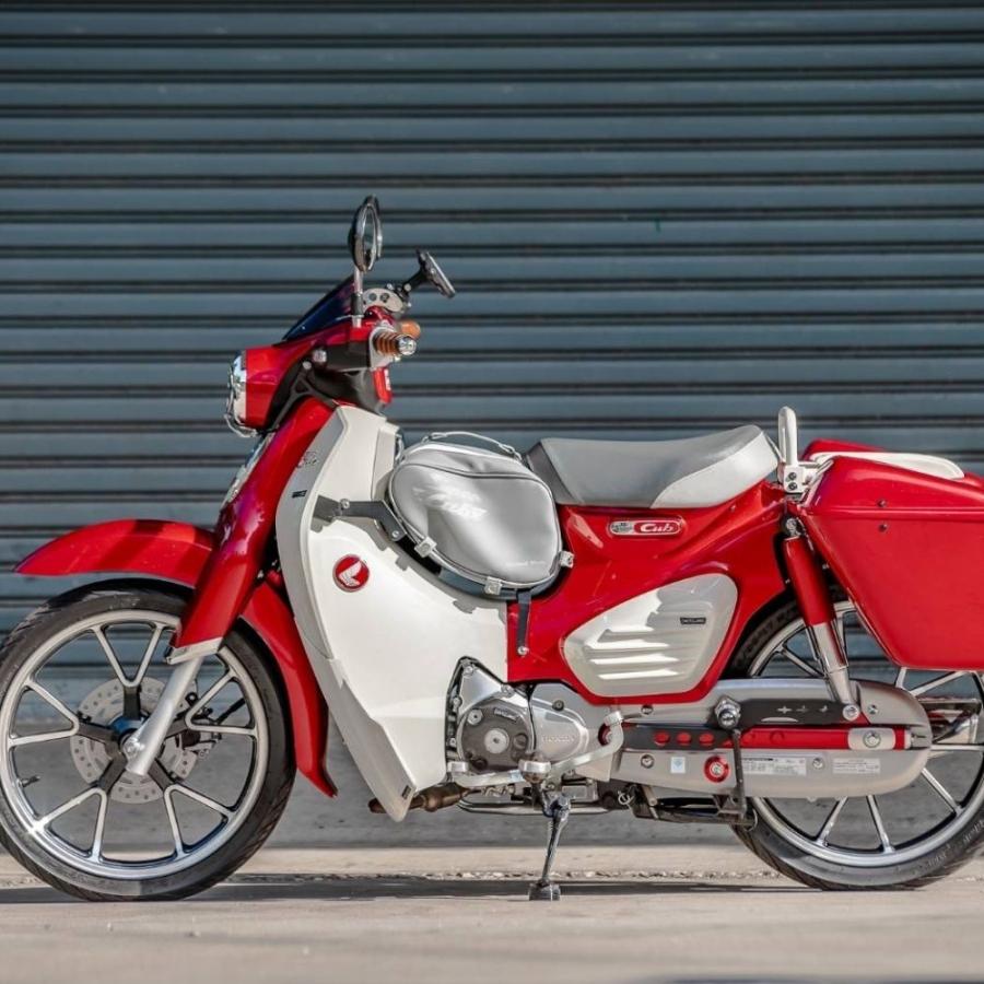 ホンダスーパーカブ C125用 /センターキャリアバッグ/モトロード ホンダスーパーカブ C125用 /センターキャリアバッグ/モトロード