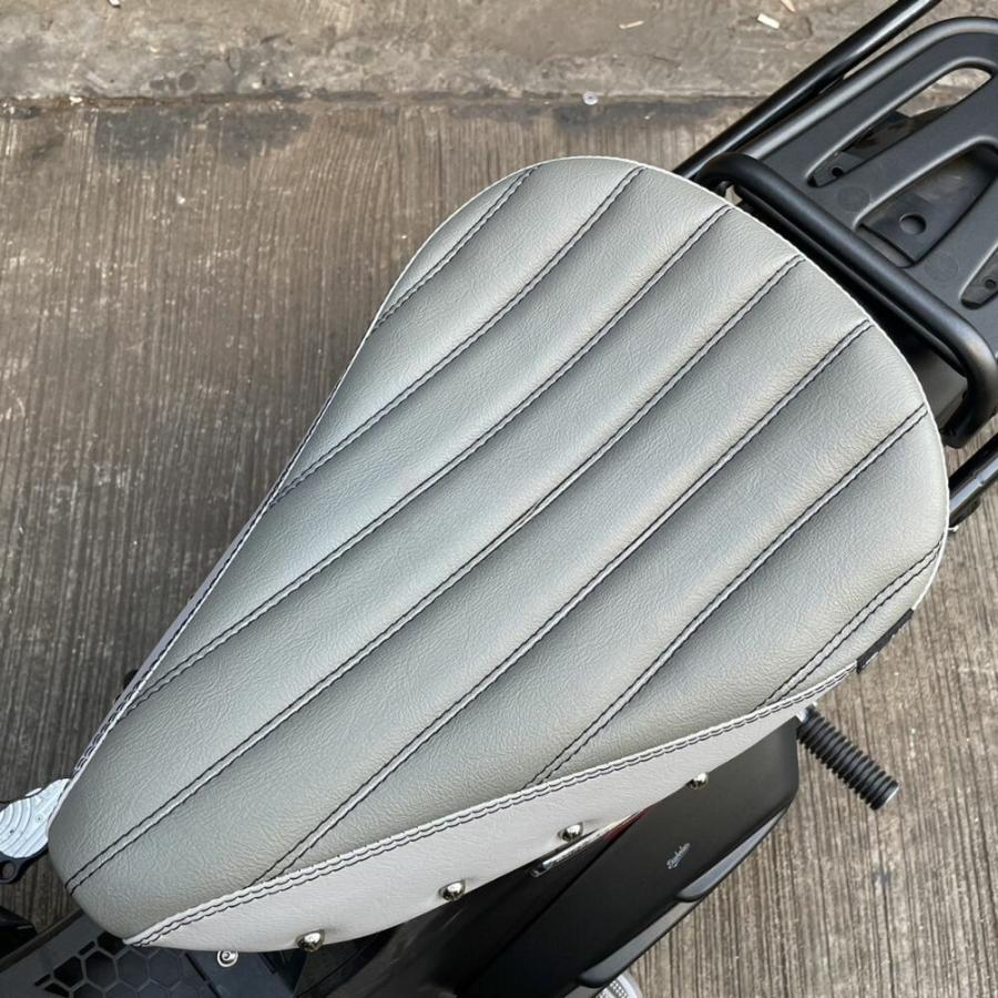 ホンダ スーパーカブ C125 交換用スペシャルシート[CA23]Diabolus by K-SPEED Decorative seat straight pattern for Honda Super Cub C125_1