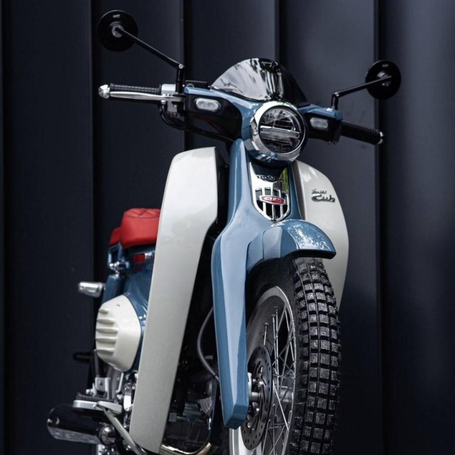 ホンダ スーパーカブC125用フロントサスペンションカバーCA31