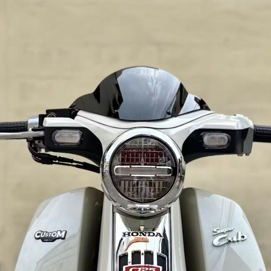 ※入荷待ち※ホンダ スーパーカブC125用ウインドシールド パールホワイト CA35 / Diabolus by K-Speed Decorative Windshield Pearl White for Honda C125 | スーパーカブ | 02