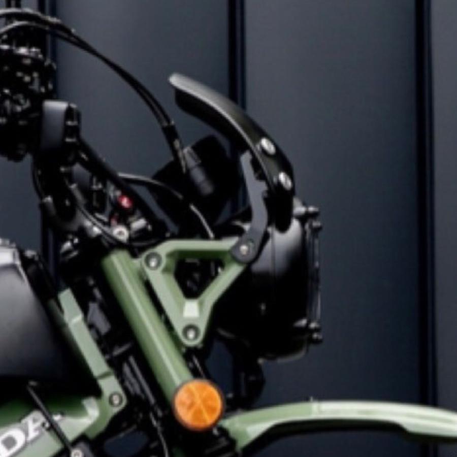 ホンダ ハンターカブ CT125用メーターバイザー CT84 ホンダ ハンターカブ CT125用メーターバイザー CT84