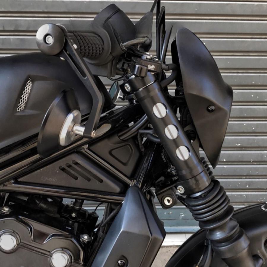 ホンダ レブル250/500 フロントフォークカバー(純正ウインカーを ホンダ レブル250/500 フロントフォークカバー(純正ウインカーを