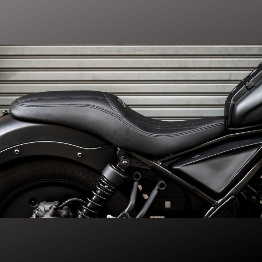 ホンダ レブル250/500交換用ブラック スペシャルロングシート ホンダ レブル250/500交換用ブラック スペシャルロングシート