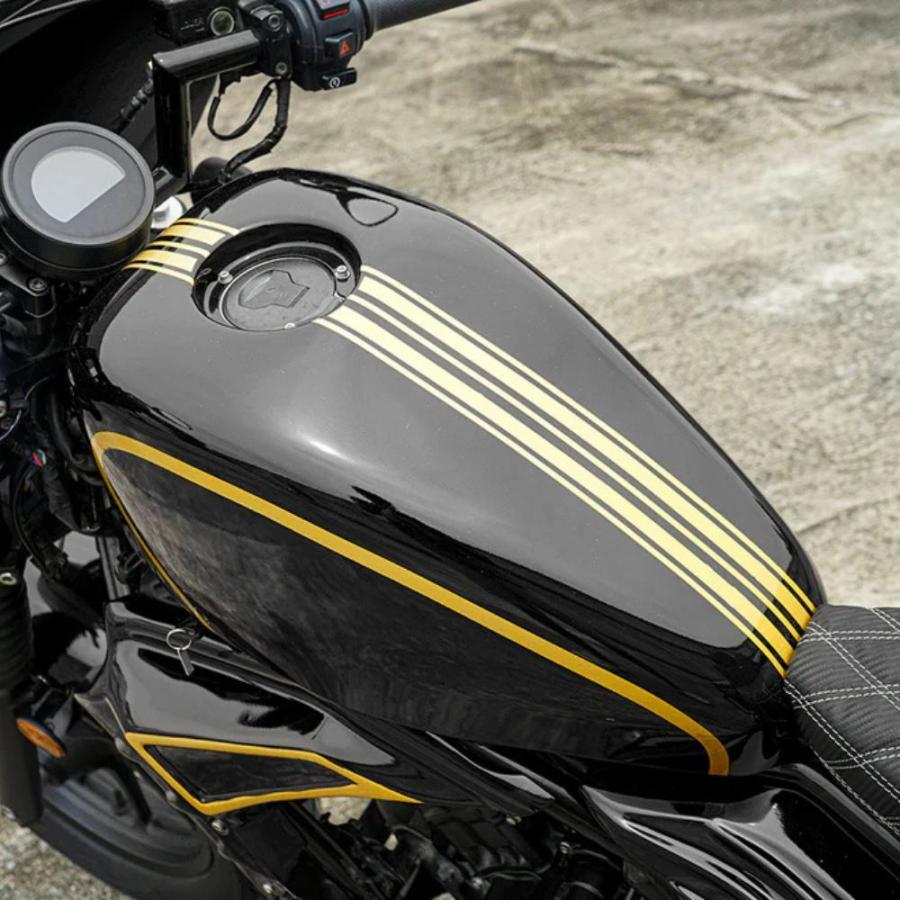 レブル250 タンクカバー 社外 HONDAエンブレム付 カスタム 美品 ホンダ（HONDA） MAXNUS HONDA レブル250/500用カスタムタンクカバー