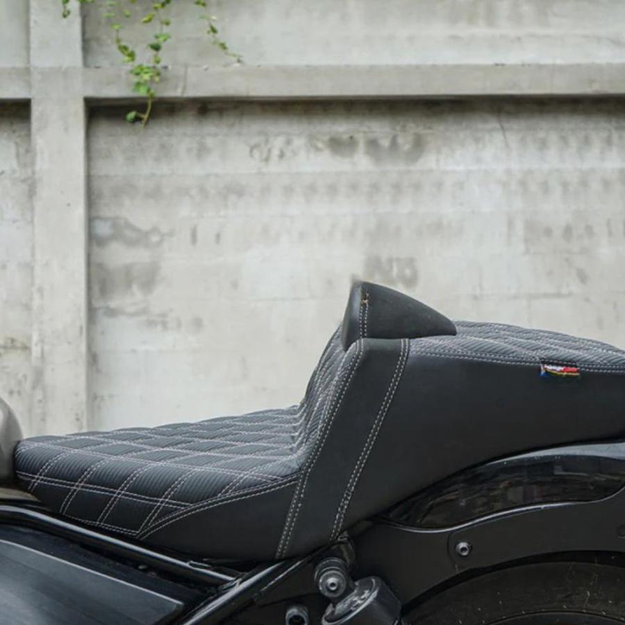レブル MAXNUS HONDA Rebel 250/500 専用 カスタムシート ダイヤ