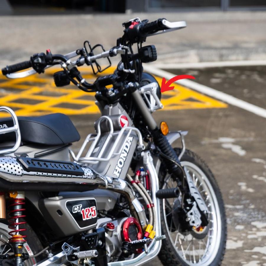 ホンダ（HONDA） ホンダハンターカブCT125用ヘッドライトブラケット＋