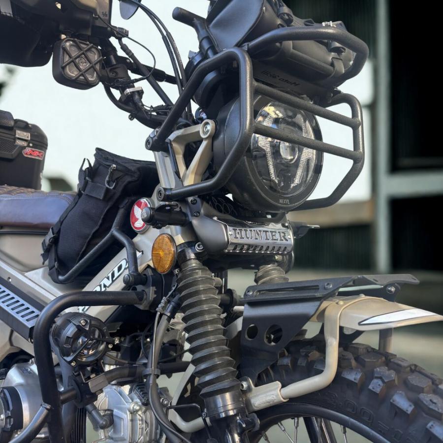 MotolordD HONDA CT125 ハンターカブ Bow Tie V2 フロントエンブレム