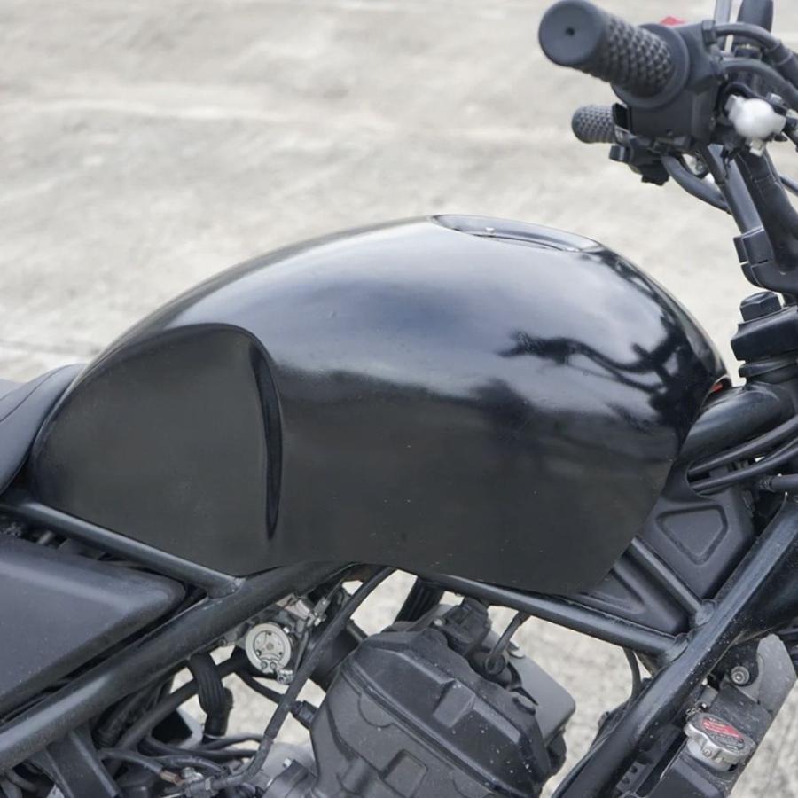 CL250 マットブラック プラスチックタンクカバー ホンダ（HONDA） MAXNUS ホンダCL250/500 マットブラック タンクカバー