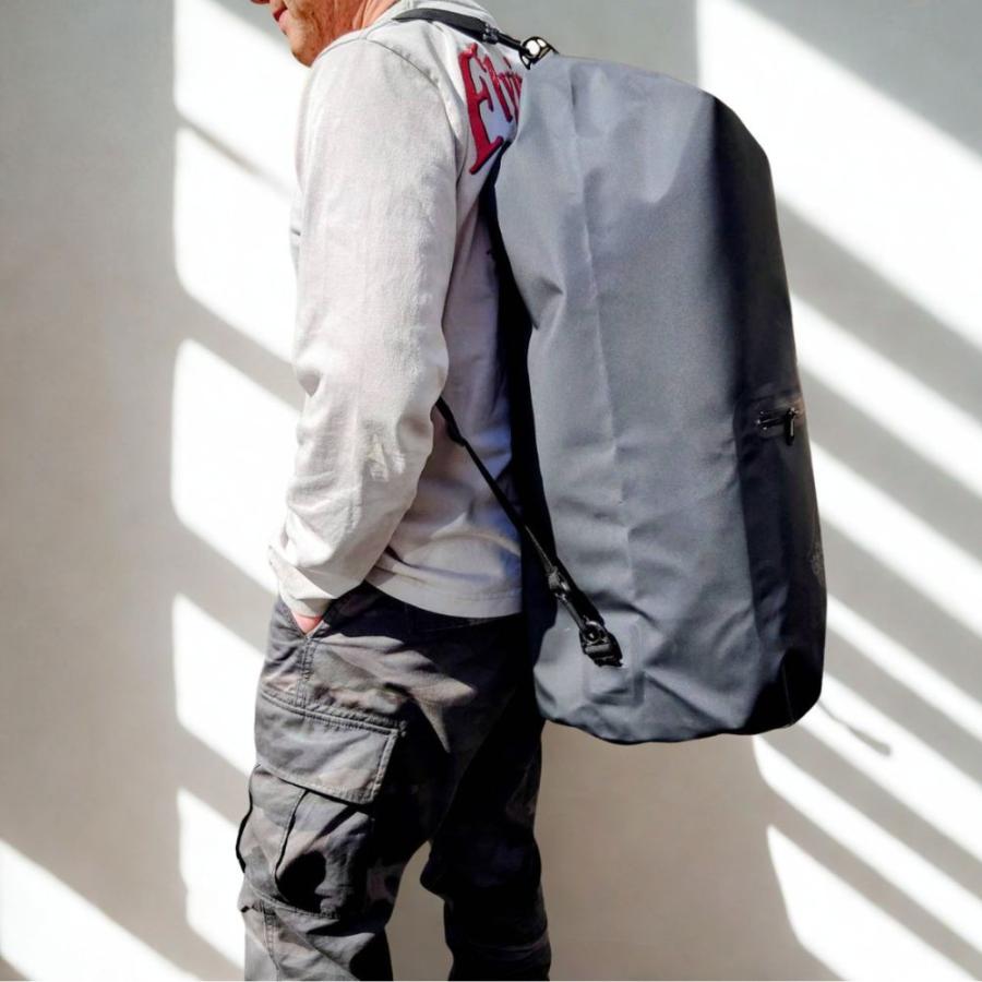 防水バッグ 60L ドライバッグ 大容量 完全防水 PVCターポリン ロール