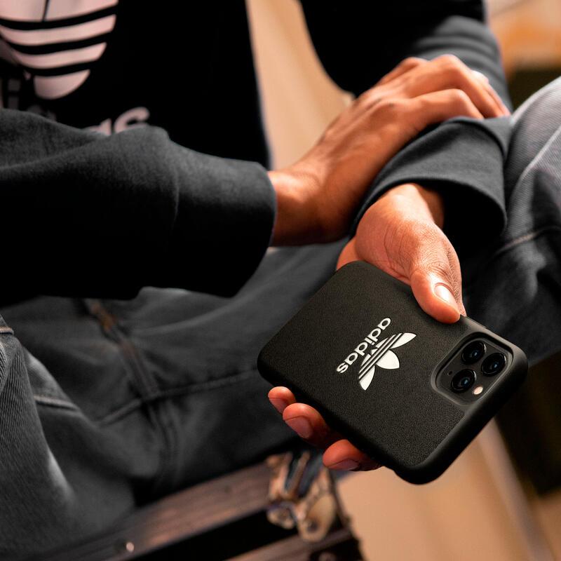 送料無料 adidas アディダス スマホケース iPhone14 / iPhone 14 Pro / iPhone 14 Plus / iPhone 14 Pro Max / iPhone13 / iPhone 13 mini / iPhone 13 Pro |  | 09