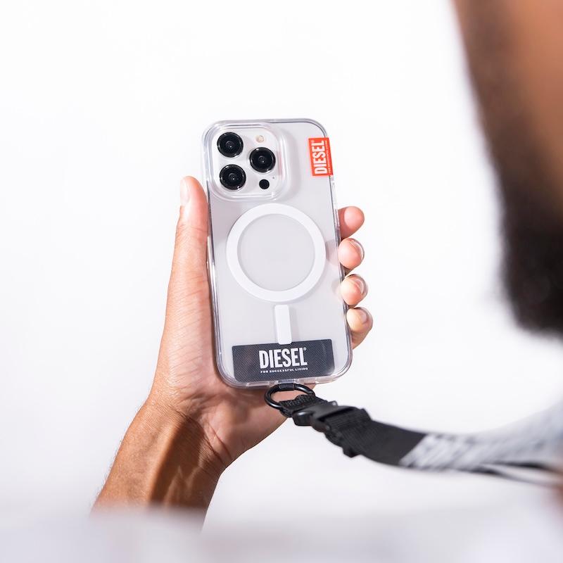 【新品未使用品】DIESEL マットブラックスマホストラップ DIESEL 送料無料 スマホストラップ ネックストラップ ストラップ
