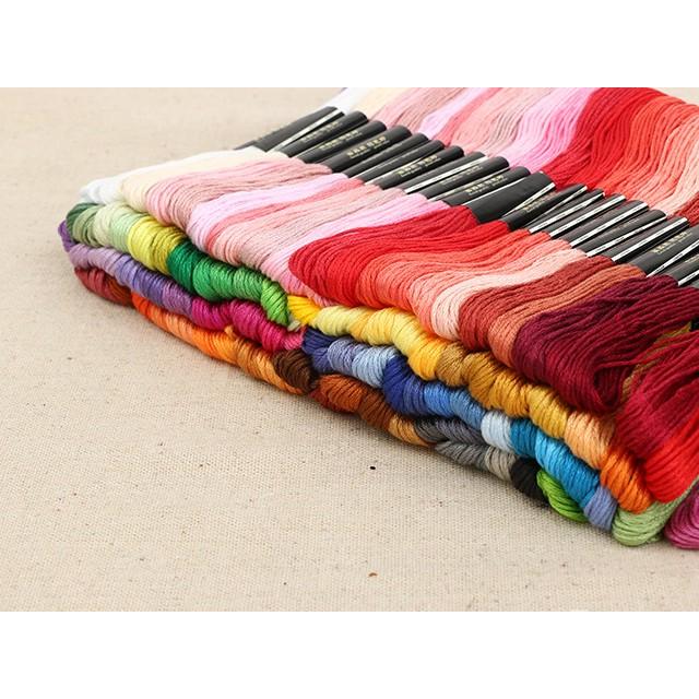 GLAY TERU ×パワクロ　石巻ミサンガ　セット　新品　未開封 送料無料 刺しゅう糸 セット お得 100本 100色 / ホビー