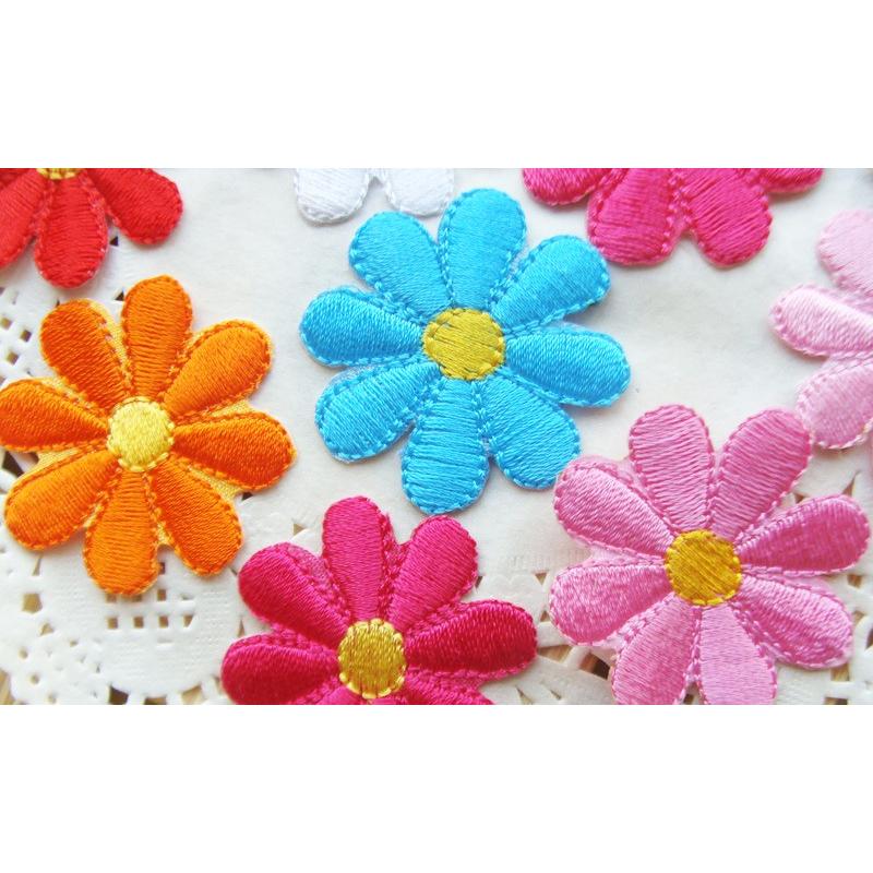 お花ワッペンワンピース3点セット ハンドメイド 初期ピカチュウ 初期ピカチュウ ハンドメイド（お花ワンピ）ホワイト - メルカリ