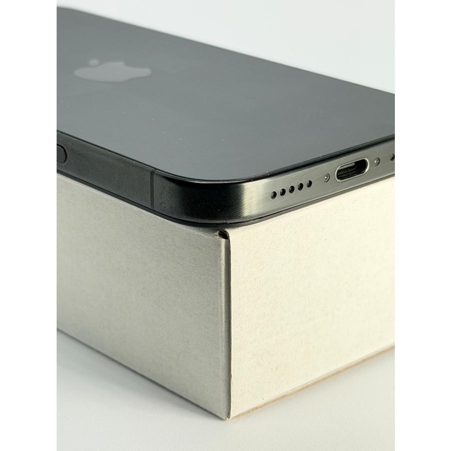 iPhone 16 Pro 【BT100%】 pro ブラックチタニウム 128GB DOCOMO #103