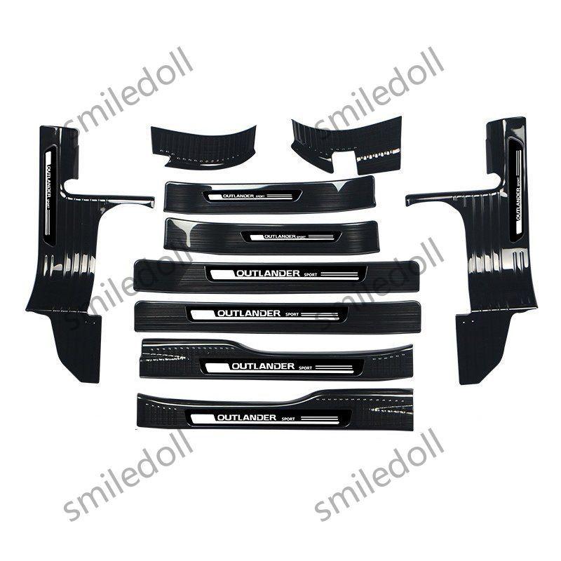 アウトランダー PHEV スカッフ プレート　10P 黒