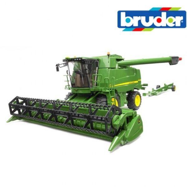 JD コンバインハーベスター T670i【ポイント+送料ラッピング無料】bruder ブルーダー 働く車 農業 くるま BR02132 人気 おすすめ プレゼント 男の子 おもちゃ