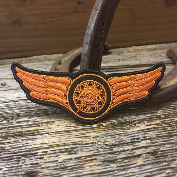 車輪 と 羽 刺繍 ワッペン ◇ パッチ タイヤ ウィング バイク ミニ