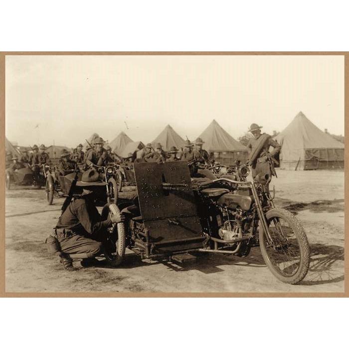 ハーレー 装甲バイク ベースキャンプ レトロミニポスター ◇ 複製