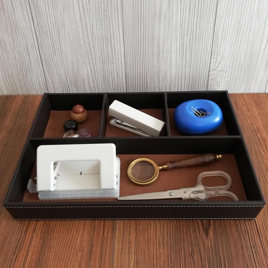 スマイルミント レザー トレイ 4部屋 ブラウン |  | 02