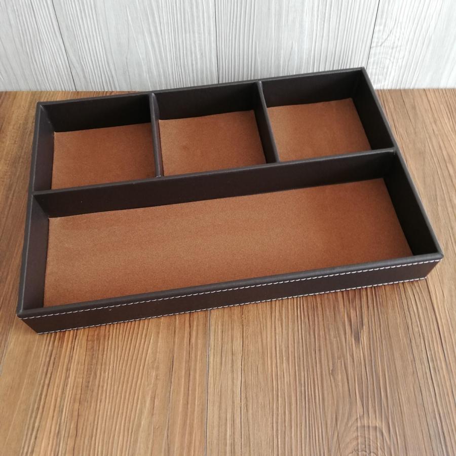 スマイルミント レザー トレイ 4部屋 ブラウン |  | 03
