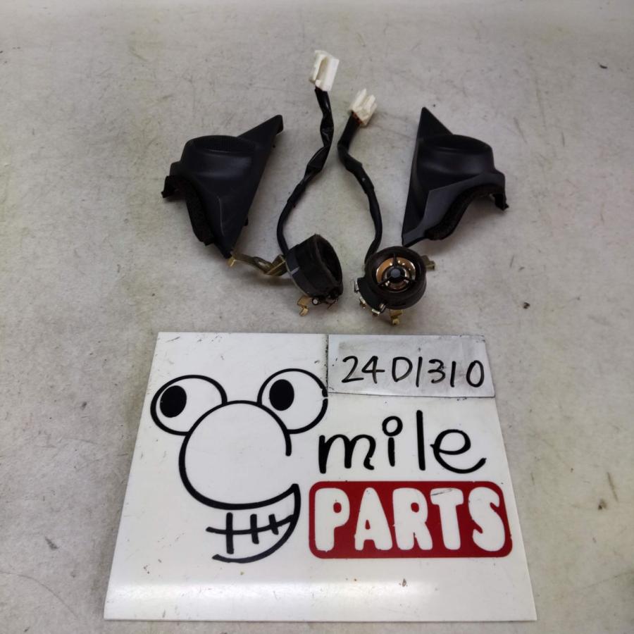 GX110／JZX110 マークII 純正 左右ミラー内側三角カバー