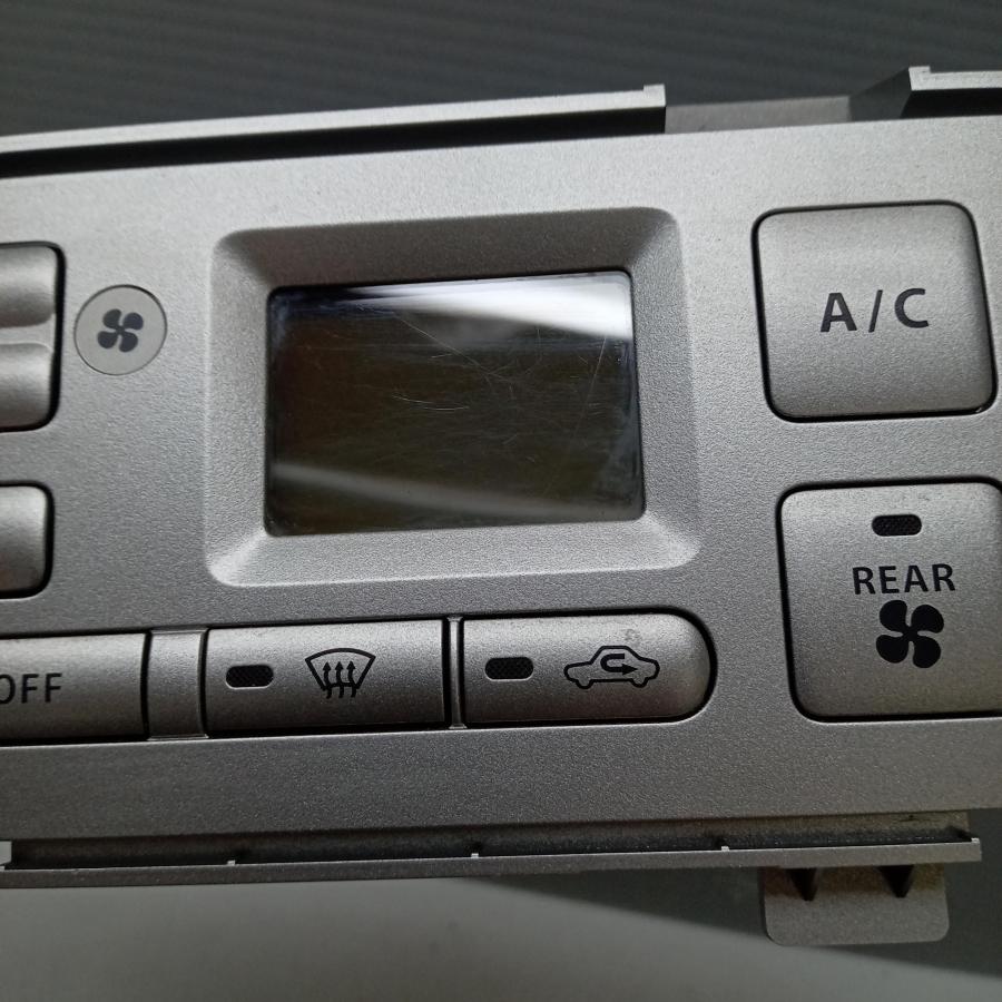 DA64W エブリィ 純正 エアコンスイッチパネル 2Z4−1