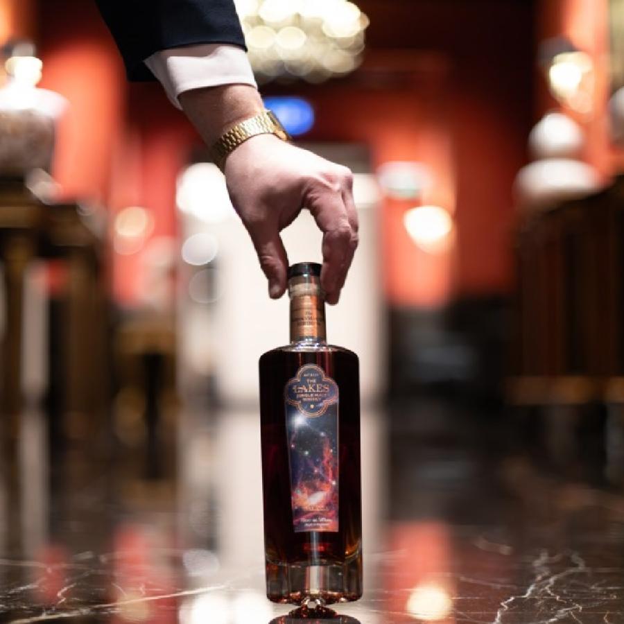 爆買」20%OFF 雄山 レイクス ウイスキーメーカーズエディション