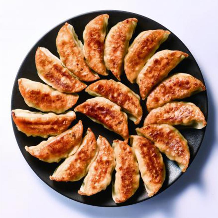 モランボン 「爆買」[冷凍] 粗挽き肉とザク切り野菜の大きな肉餃子 12