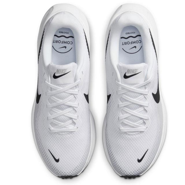 NIKE（ナイキ） スニーカー レディース ウィメンズ レボリューション8