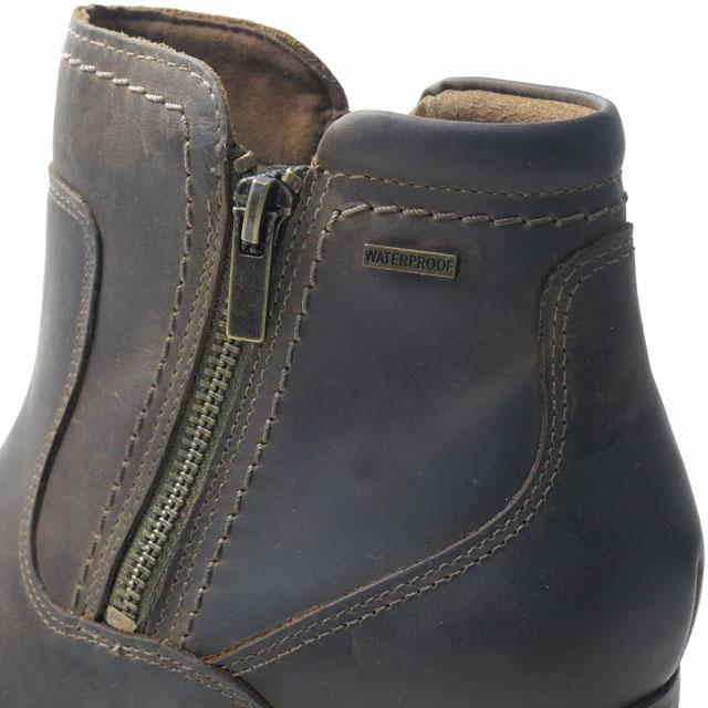 Clarks（クラークス） ショートブーツ 防水 レディース ネヴァジップ