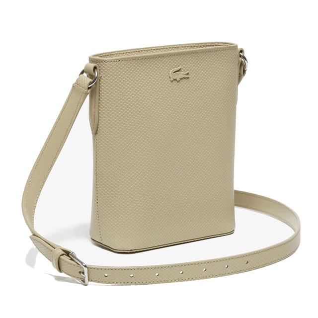 美品　ラコステ　シャンタコ　鹿の子地エンボスレザー　ショルダー　ブルー LACOSTE ショルダーバッグ バッグ デイリーシティ 鹿の子