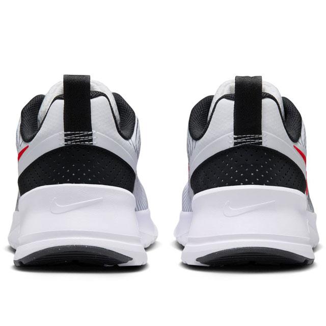 NIKE（ナイキ） スニーカー メンズ エアマックス ニュアクシス