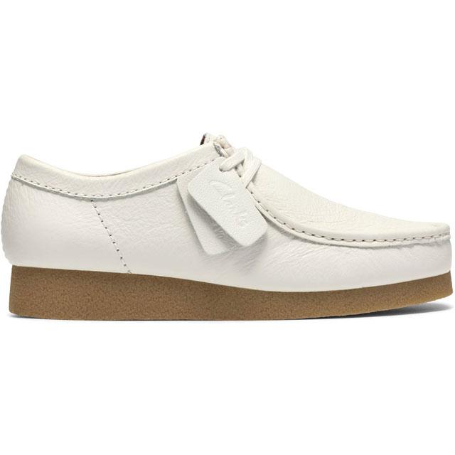 Clarks（クラークス） ワラビー EVO レザーシューズ メンズ 白 本革