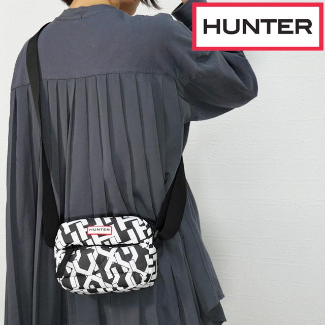 イントレピッド パファー ミディアム クロスボディ （ショルダー