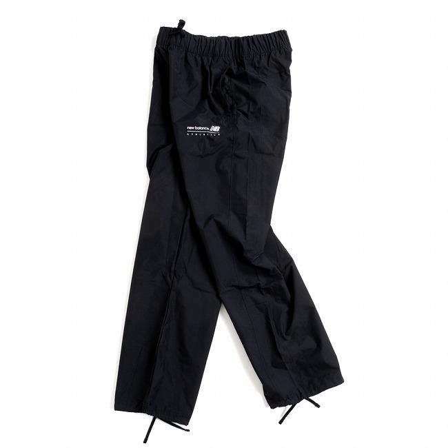 ニューバランス new balance スポーツウエアーズボン新品タグ付き。黒色 New Balance（ニューバランス） Linear Graphic Woven Pant リニア