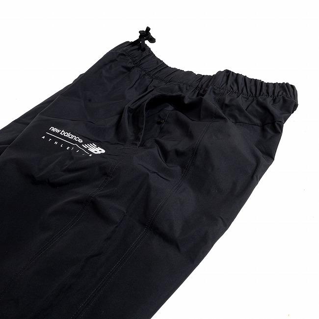 ニューバランス new balance スポーツウエアーズボン新品タグ付き。黒色 New Balance（ニューバランス） Linear Graphic Woven Pant リニア