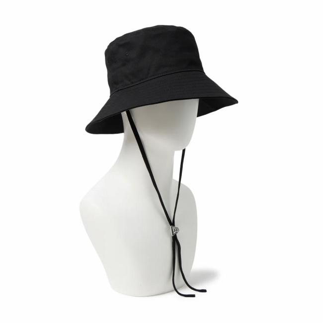 NEW ERA サザエさん バケットハット ブラック M/L NEW ERA（ニューエラ） バケット03 Jewelry コードストラップ ブラック