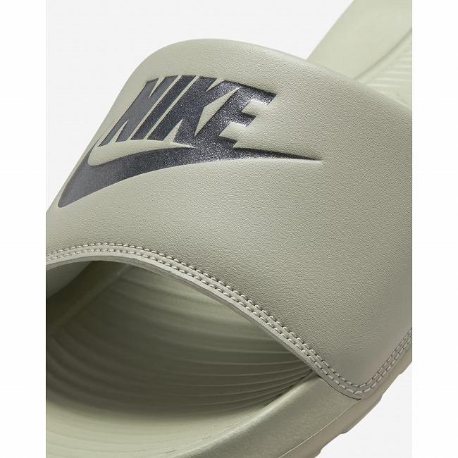 NIKE（ナイキ） ビクトリーワンスライド (305)スプルースフォグ