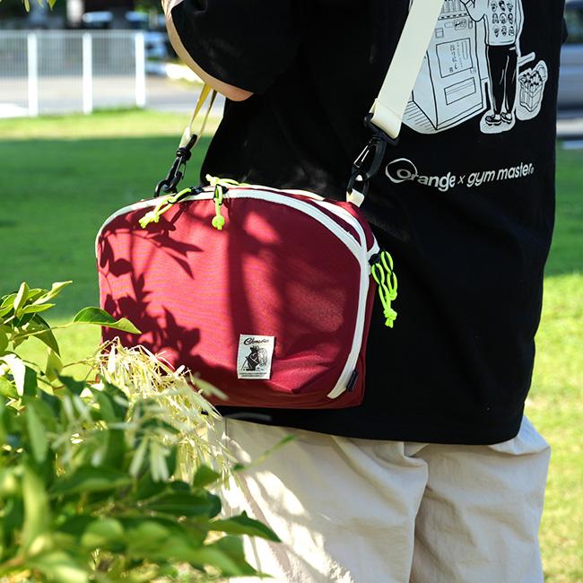 【美品】ソフトマシーン　スナップバック　コーデュロイ　電気グルーヴ　タグ付 SWIFT INDUSTRIES】MOXIE TOP TUBE BAG (COYOTE) | Humhumhug