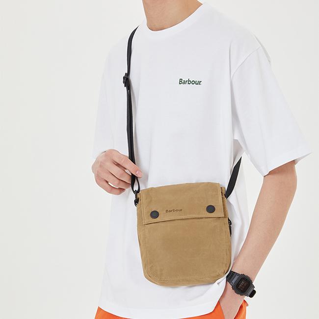 Barbour（バブアー） Transport Crossbody Bag トランスポートクロス