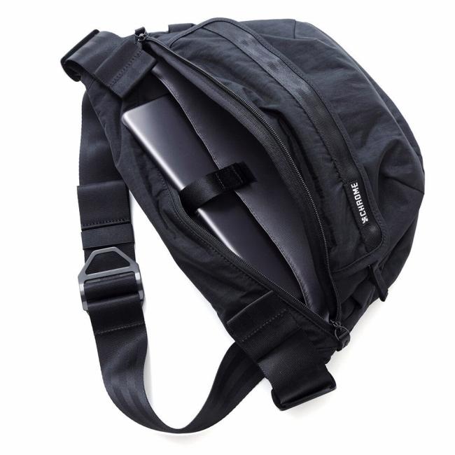 CHROME（クローム） Bot Flap Sling 8L ボットフラップスリング8L