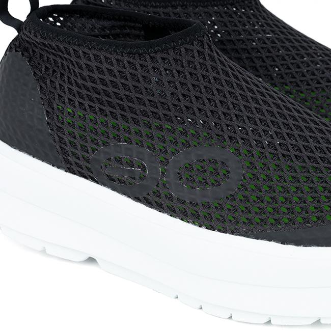 OOFOS（ウーフォス） Women's OOmega Chukka ウーメガチャッカ 200061