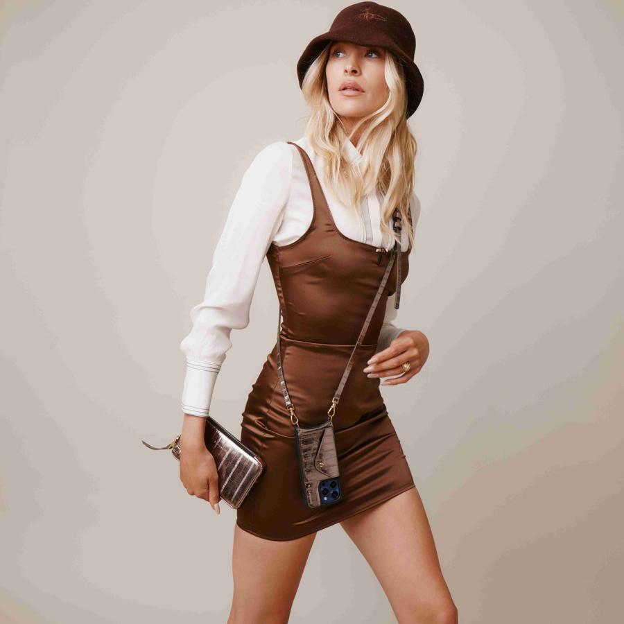 ◆バンドリヤー ドナ サイドスロット タン iPhone15 BANDOLIER 楽天市場】BANDOLIER DONNA SIDE SLOT TAN バンドリヤー