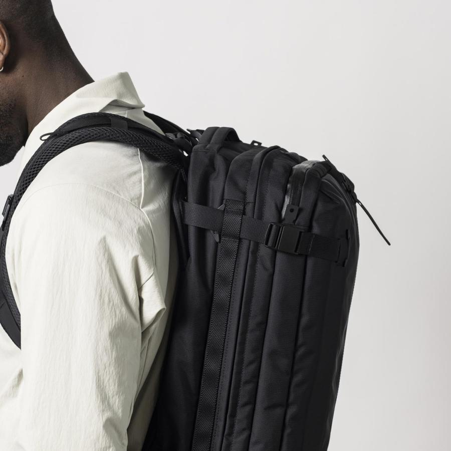ブラックエンバー BLACK EMBER リュック バッグ バックパック フォージ30 20L 30L A4 B4 大容量 防水 防汚 防塵 FORGE 30 7225005の画像