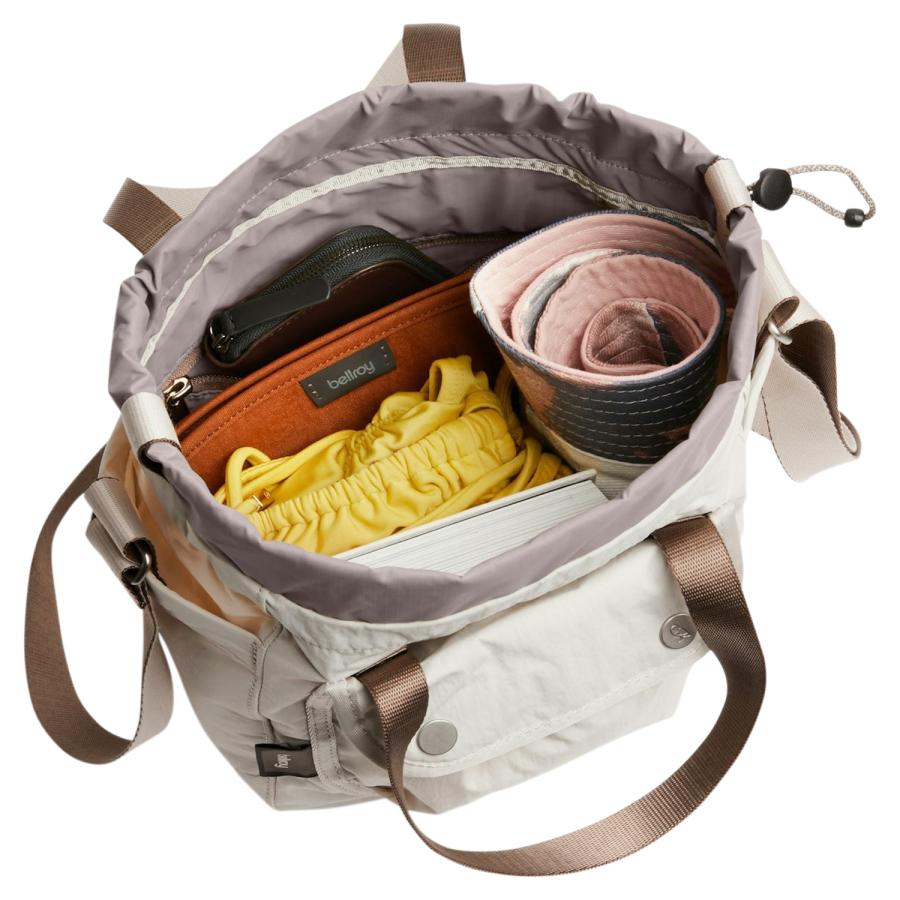 ベルロイ Bellroy バッグ バケットトートショルダーバッグ 9L 耐水 軽量 耐久 斜めがけ Cinch Bucket Bag 9343783026722 | Bellroy | 03