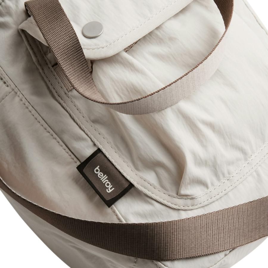 ベルロイ Bellroy バッグ バケットトートショルダーバッグ 9L 耐水 軽量 耐久 斜めがけ Cinch Bucket Bag 9343783026722 | Bellroy | 08
