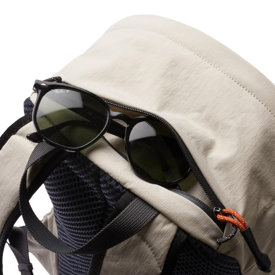 ベルロイ Bellroy リュック バッグ バッグパック ライト デイパック メンズ レディース 20L 耐水 軽量 LITE DAYPACK ブラック ベージュ 黒 | Bellroy | 10