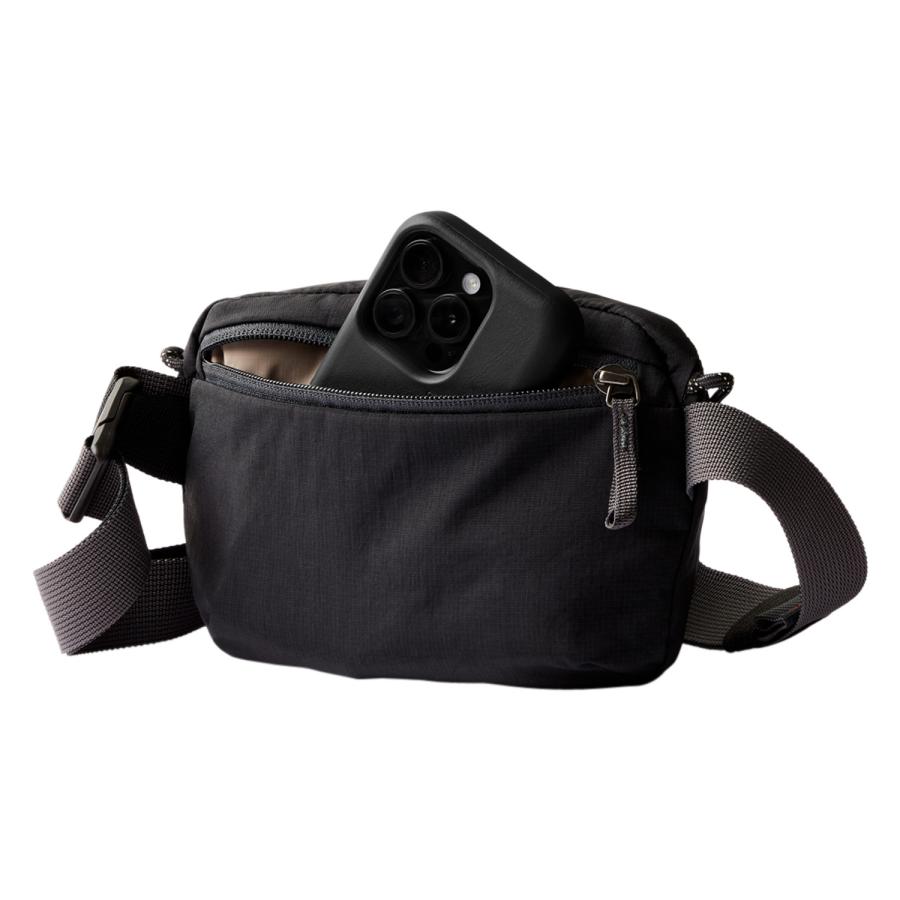 ベルロイ Bellroy バッグ クロスボディバッグ ライト ベルト バッグ メンズ レディース 耐水 軽量 収納 LITE BELT BAG ブラック 黒 | Bellroy | 06