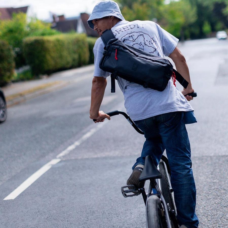 CHROME（クローム） ボディバッグ スリングバッグ ワンショルダー